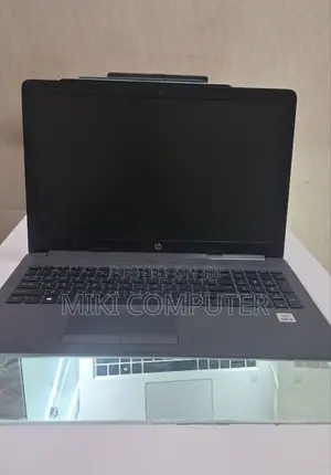 New Laptop HP Stream Notebook 8GB Intel Core I5 HDD 1T