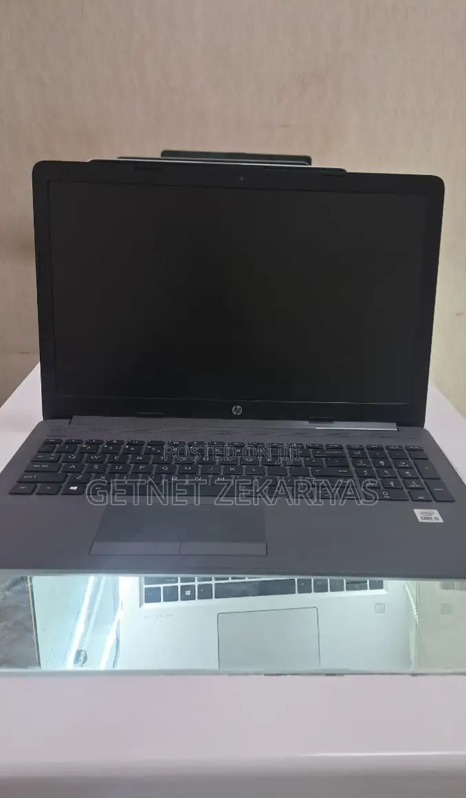 New Laptop HP Stream Notebook 8GB Intel Core I5 HDD 1T
