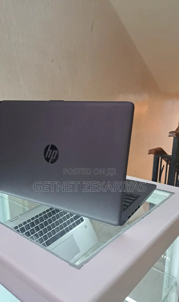 New Laptop HP Stream Notebook 8GB Intel Core I5 HDD 1T
