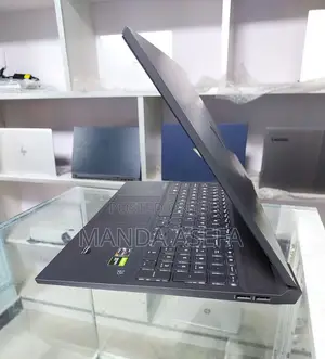 New Laptop HP Victus 16 8GB AMD Ryzen 7 SSD 1T