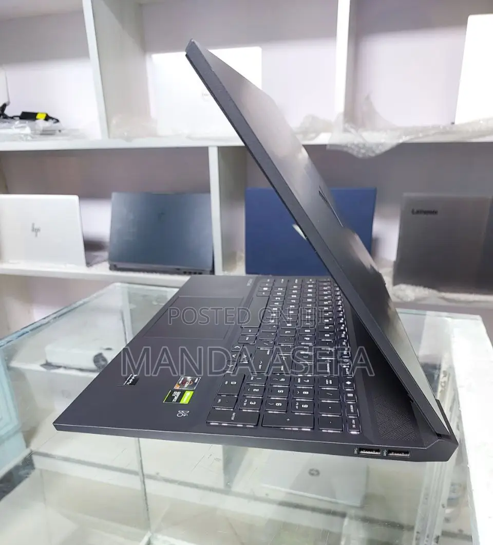 New Laptop HP Victus 16 8GB AMD Ryzen 7 SSD 1T