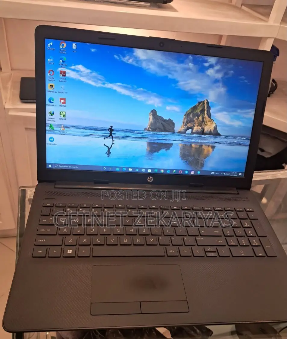 New Laptop HP Stream Notebook 8GB Intel Core I5 SSD 1T