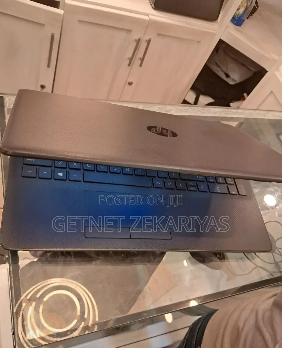 New Laptop HP Stream Notebook 8GB Intel Core I5 SSD 1T
