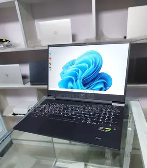 New Laptop HP Victus 16 8GB AMD Ryzen 7 SSD 1T