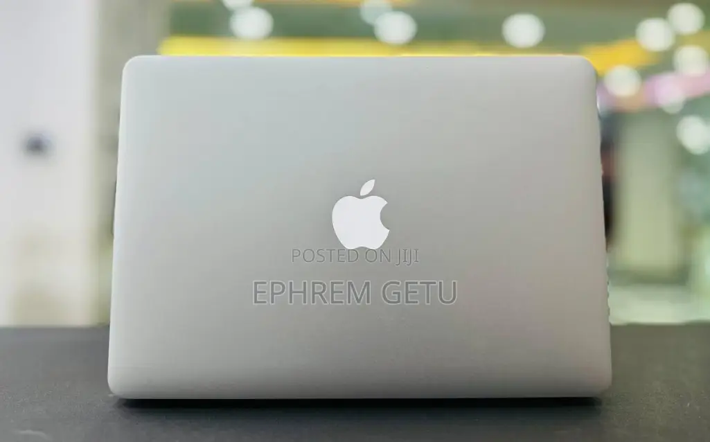 New Laptop Apple MacBook Air 2017 8GB Intel Core I7 SSD 512GB