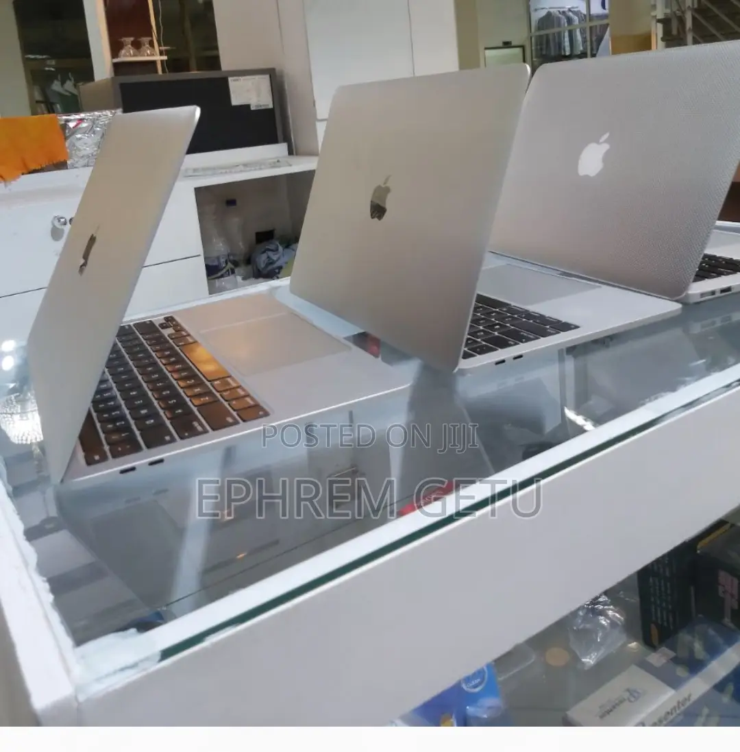 New Laptop Apple MacBook Air 2015 4GB Intel Core I5 SSD 128GB