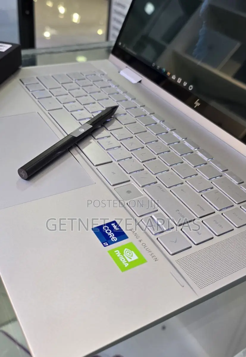 New Laptop HP Envy X360 16GB Intel Core I7 SSD 512GB