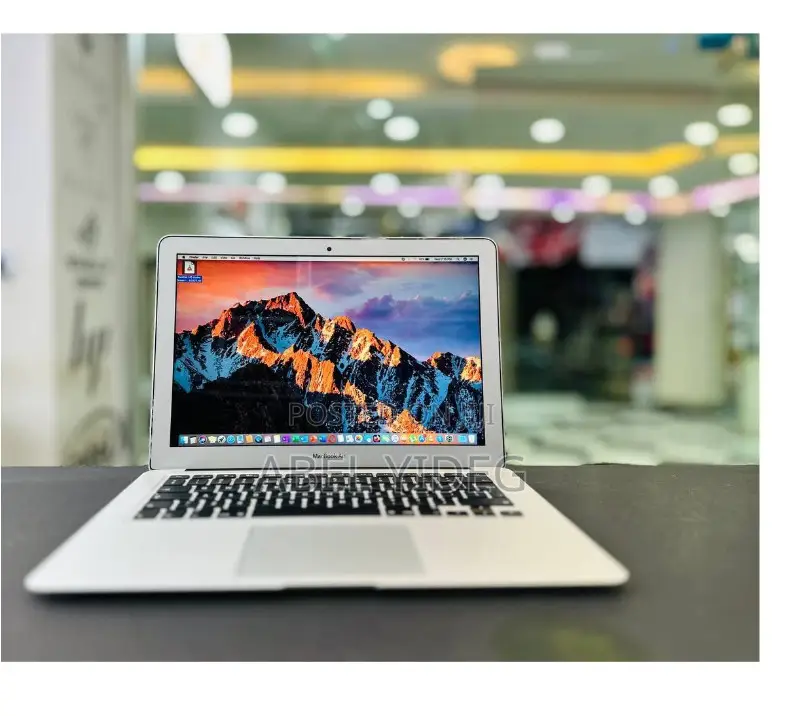 New Laptop Apple MacBook Air 2015 8GB Intel Core I7 SSD 512GB