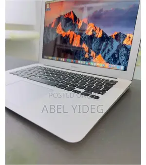 New Laptop Apple MacBook Air 2015 8GB Intel Core I7 SSD 512GB