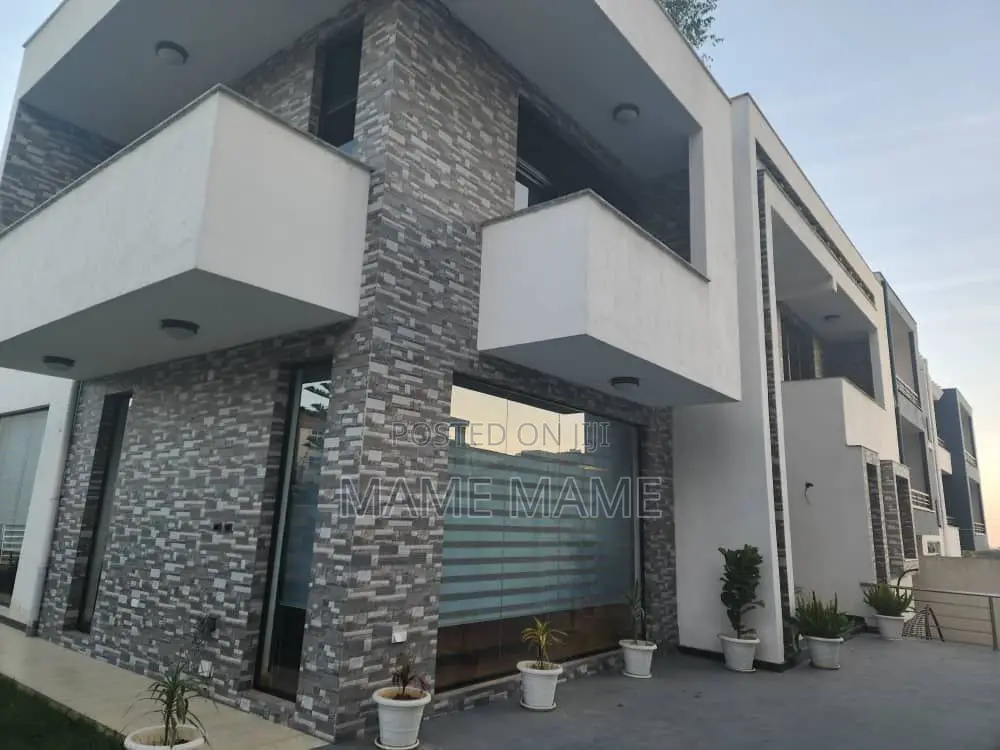 6bdrm House in Addis Abeba, Bole for sale