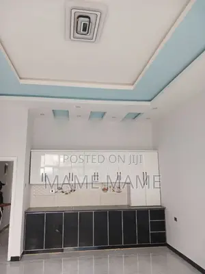 5bdrm Villa in Addis Abeba, Bole for sale