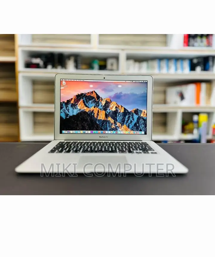 New Laptop Apple MacBook Air 2015 8GB Intel Core I7 SSD 512GB