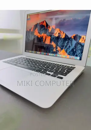 New Laptop Apple MacBook Air 2015 8GB Intel Core I7 SSD 512GB