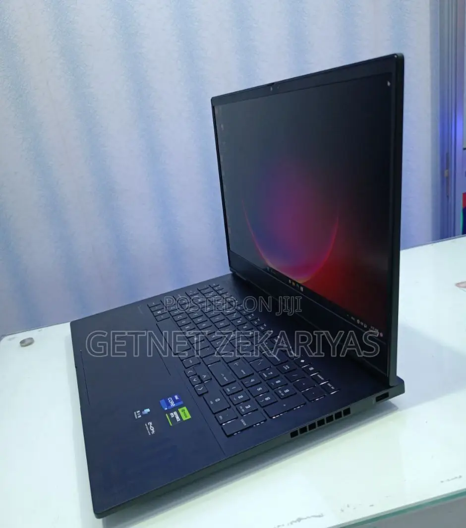 New Laptop HP Omen 16 16GB Intel Core I9 SSD 1T