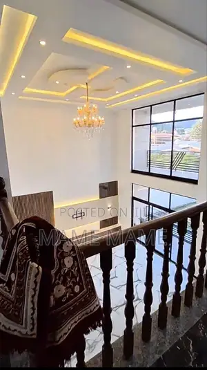 11bdrm House in Addis Abeba, Bole for sale