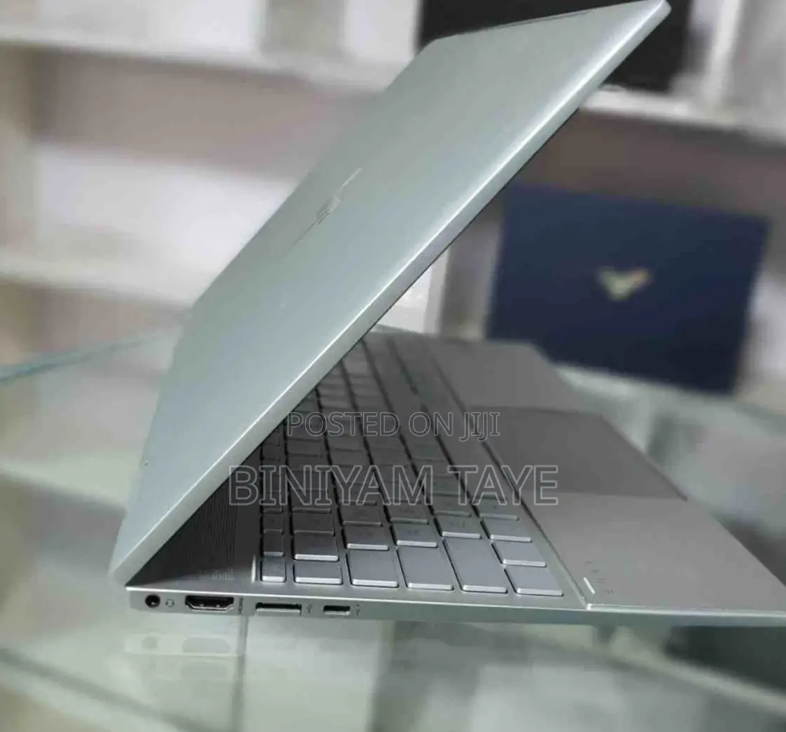 New Laptop HP Envy X360 16GB Intel Core I7 SSD 512GB