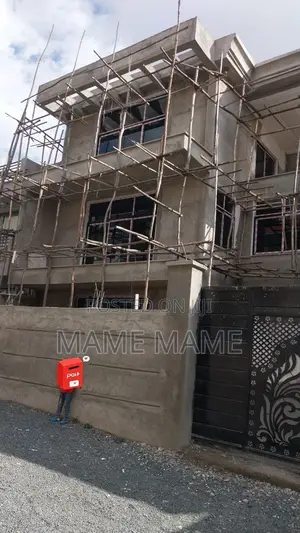 5bdrm House in Addis Abeba, Bole for sale