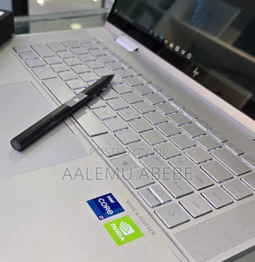 New Laptop HP Envy X360 16GB Intel Core I7 SSD 512GB