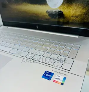 New Laptop HP Envy 17 16GB Intel Core I7 SSD 512GB
