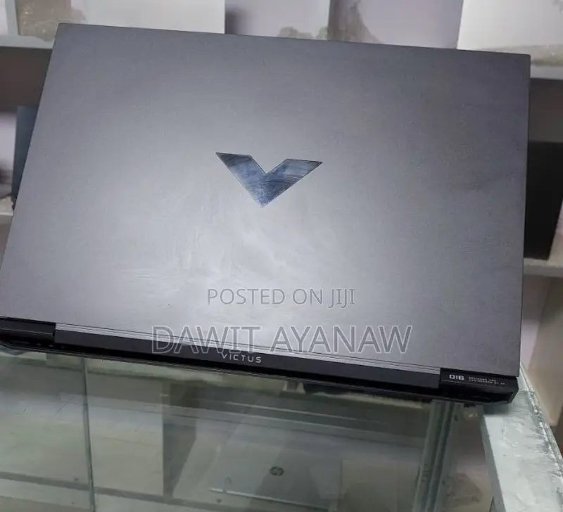 New Laptop HP Victus 16 16GB AMD Ryzen 7 SSD 512GB