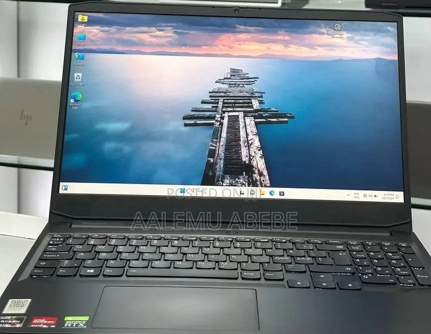 New Laptop Lenovo Ideapad 3 8GB AMD Ryzen 5 SSD 512GB