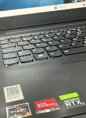 New Laptop Lenovo Ideapad 3 8GB AMD Ryzen 5 SSD 512GB