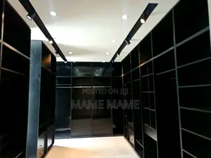 6bdrm House in Addis Abeba, Bole for sale