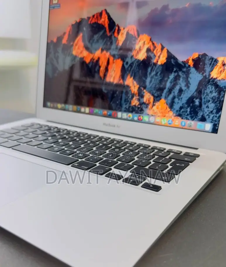 New Laptop Apple MacBook Air 2015 8GB Intel Core I7 SSD 512GB