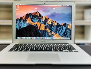 New Laptop Apple MacBook Air 2015 8GB Intel Core I7 SSD 512GB