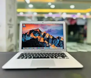 Photo - New Laptop Apple MacBook Pro 2015 16GB Intel Core I7 SSD 128GB