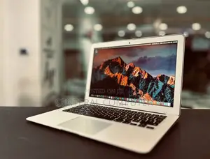 New Laptop Apple MacBook Pro 2015 16GB Intel Core I7 SSD 128GB