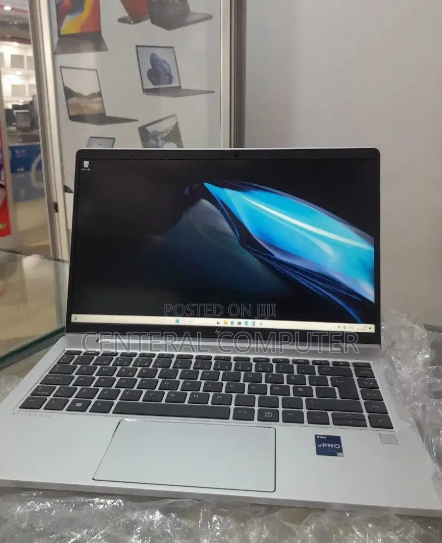 New Laptop HP EliteBook X360 1040 G7 16GB Intel Core I5 SSD 512GB