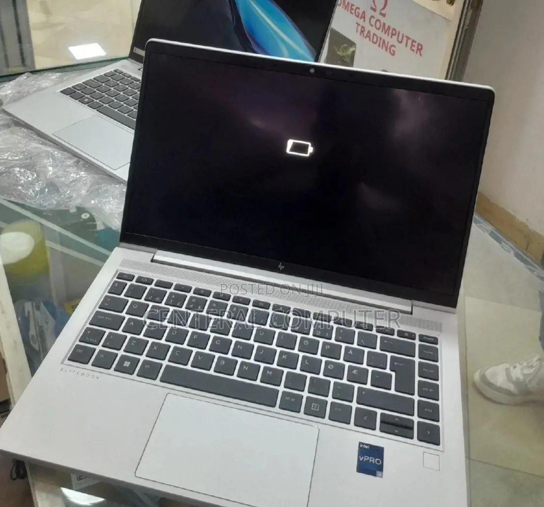 New Laptop HP EliteBook X360 1040 G7 16GB Intel Core I5 SSD 512GB