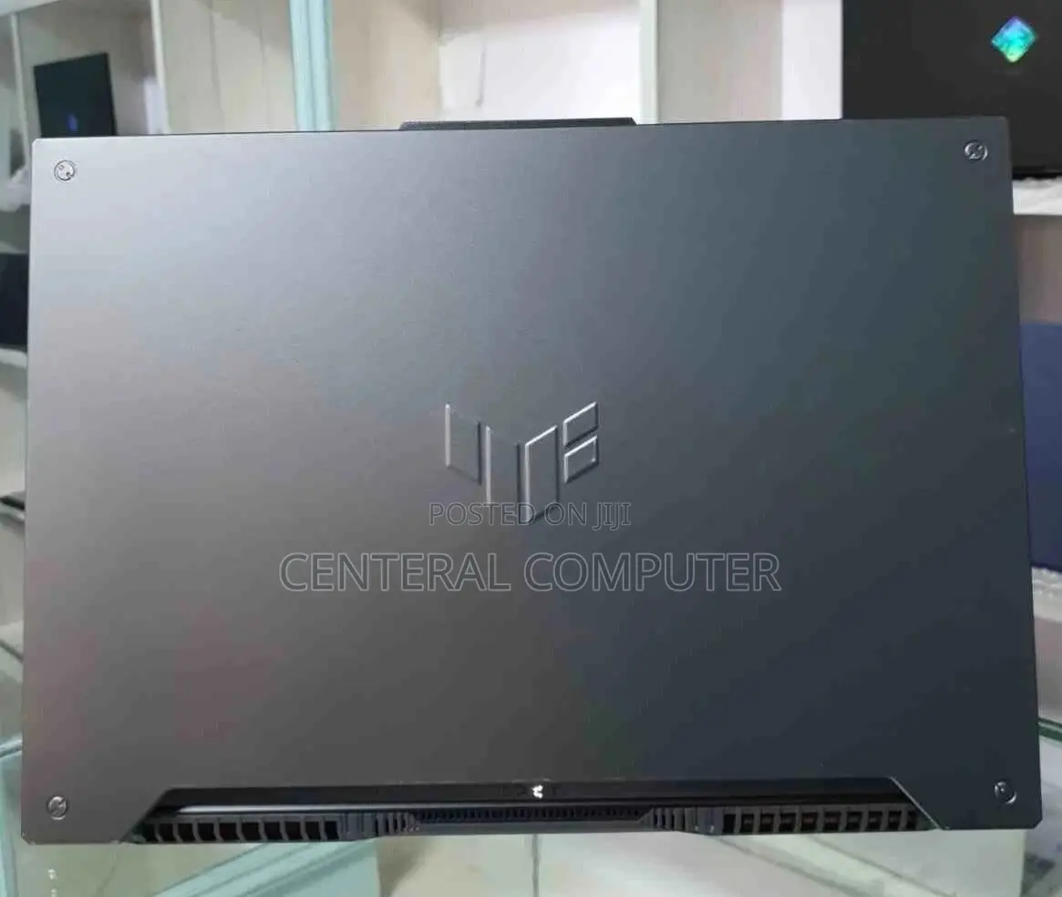 New Laptop Asus ROG Mothership (GZ700) 16GB AMD Ryzen 7 SSD 1T