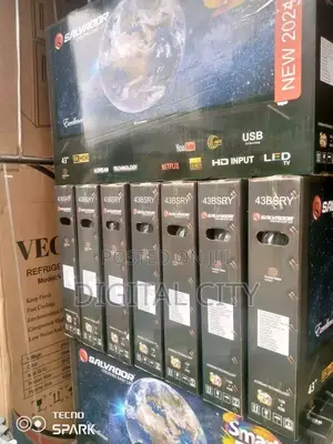 Photo - Salvador 43 Smart Tv