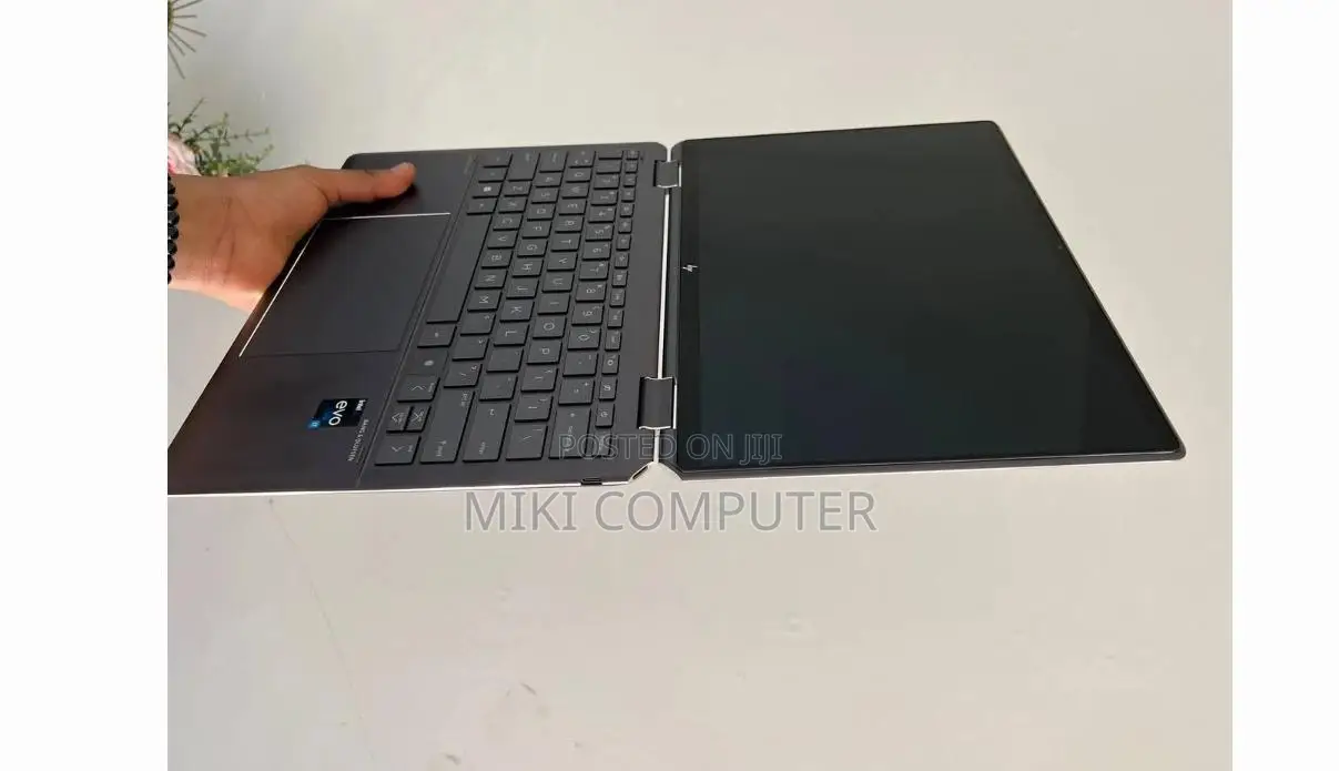 New Laptop HP Spectre X360 16GB Intel Core i7 SSD 512GB