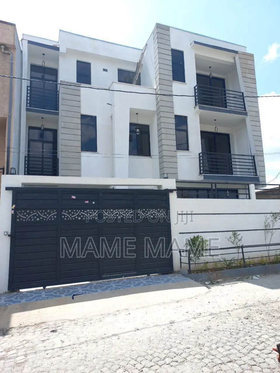 6bdrm House in Addis Abeba, Bole for sale