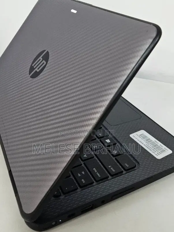 New Laptop Lenovo 4GB SSD 128GB