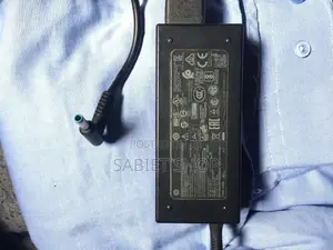 Photo - Blue Pin Hp Original Charger