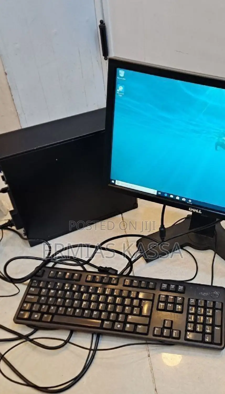 New Desktop Computer Dell OptiPlex 3050 4GB Intel Core I3 HDD 500GB