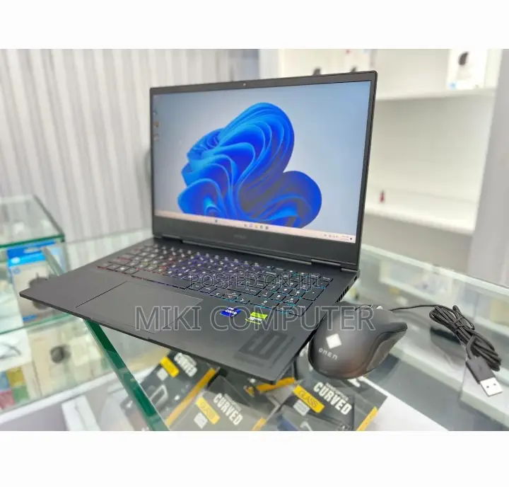New Laptop HP Omen 16 16GB Intel Core I9 SSD 1T