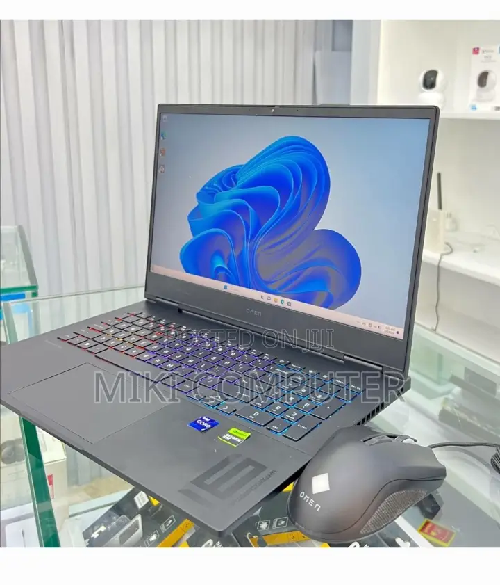 New Laptop HP Omen 16 16GB Intel Core I9 SSD 1T