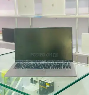 Photo - New Laptop Asus VivoBook 15 X505BA 8GB Intel Core I5 SSD 512GB