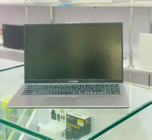 New Laptop Asus VivoBook 15 X505BA 8GB Intel Core I5 SSD 512GB