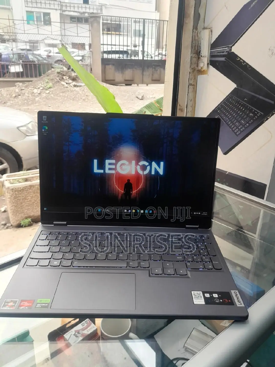 New Laptop Lenovo Legion 5 16GB AMD Ryzen 7 SSD 512GB