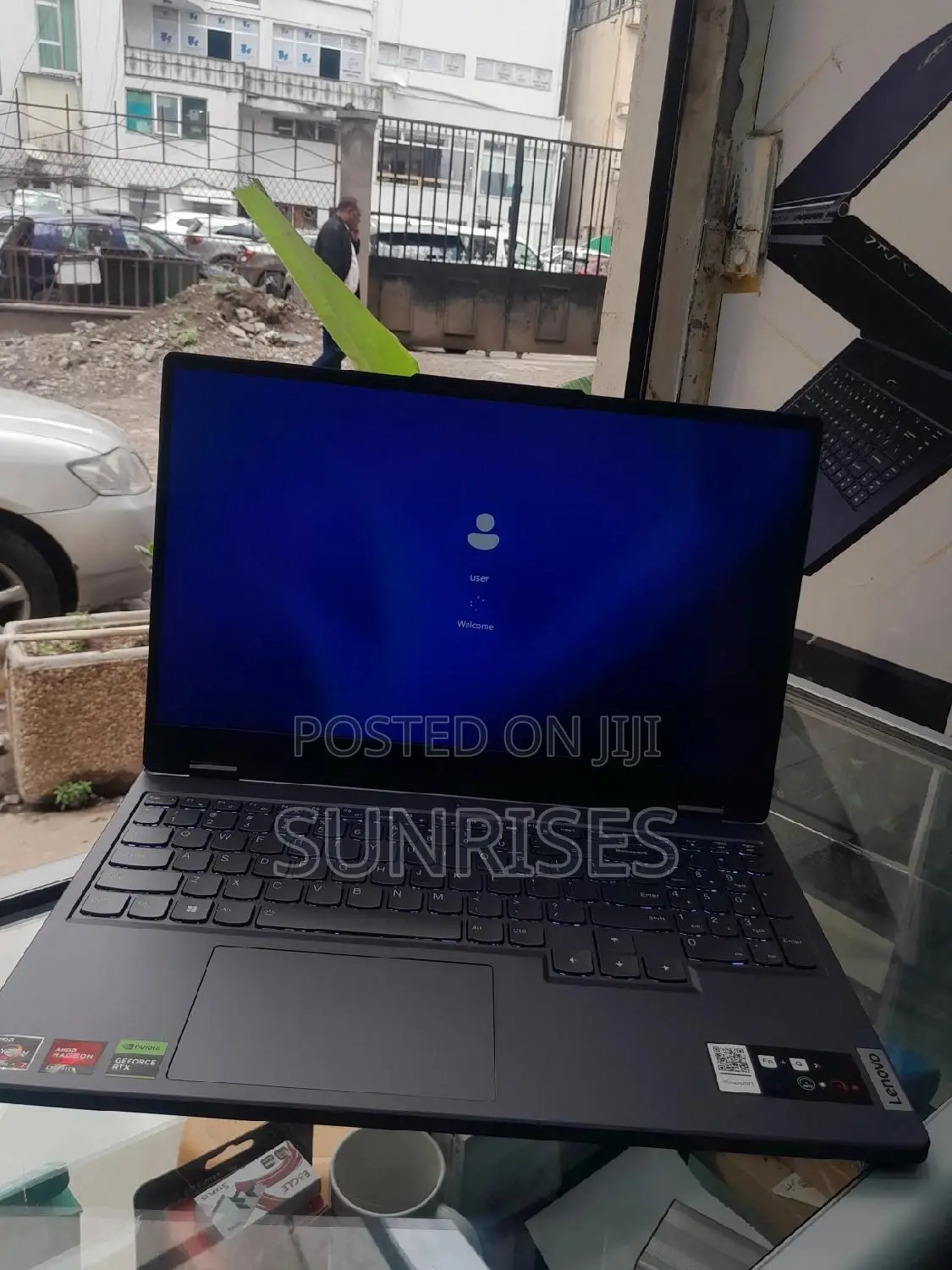 New Laptop Lenovo Legion 5 16GB AMD Ryzen 7 SSD 512GB