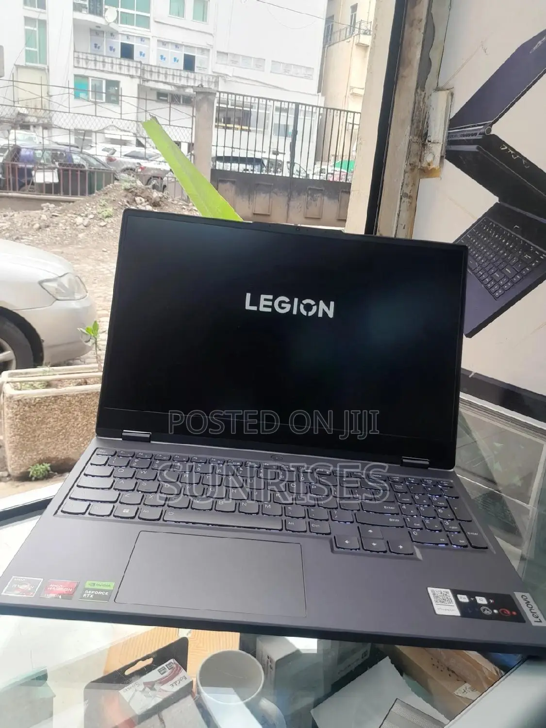New Laptop Lenovo Legion 5 16GB AMD Ryzen 7 SSD 512GB