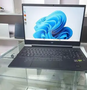 New Laptop HP Victus 16 8GB AMD Ryzen 7 SSD 1T