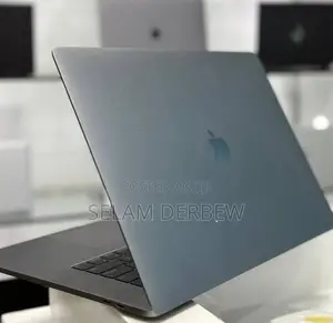 New Laptop Apple MacBook Pro 2018 16GB Intel Core I7 SSD 512GB