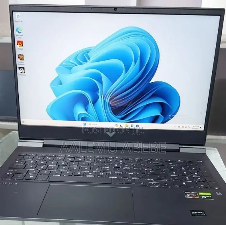 New Laptop HP Victus 16 16GB AMD Ryzen 7 SSD 512GB